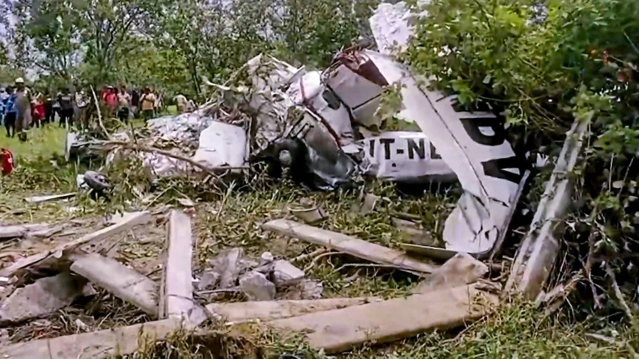 kanpur-plane-crash